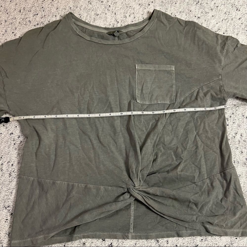 Lucky Brand Tee - Picture 14 of 16